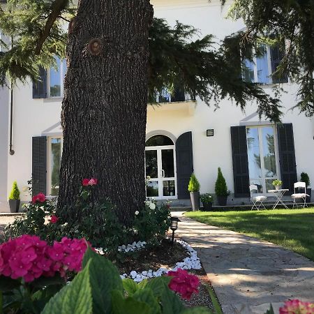 B&B Villa Prestigio Novi Ligure Exterior foto