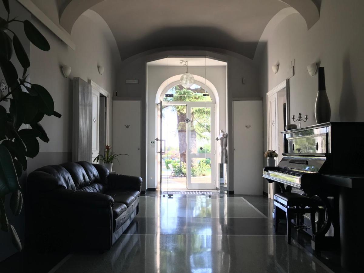 B&B Villa Prestigio Novi Ligure Exterior foto